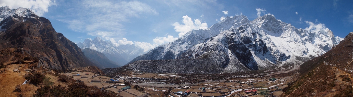1003 Nepal_Panorama2s (simonsimages)  [flickr.com]  CC BY 
Informations sur les licences disponibles sous 'Preuve des sources d'images'