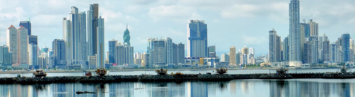 HDR - Panama City, Panama (Matthew Straubmuller)  [flickr.com]  CC BY 
Informations sur les licences disponibles sous 'Preuve des sources d'images'