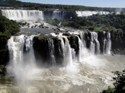 Cataratas do Iguaçu (Rodrigo Soldon)  [flickr.com]  CC BY-ND 
Informations sur les licences disponibles sous 'Preuve des sources d'images'