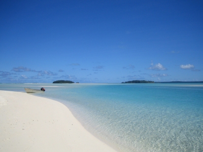 Cook Islands Beach (Benedict Adam)  [flickr.com]  CC BY 
Informations sur les licences disponibles sous 'Preuve des sources d'images'