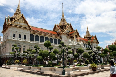 Grand Palace (Esteban Chiner)  [flickr.com]  CC BY-SA 
Informations sur les licences disponibles sous 'Preuve des sources d'images'