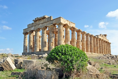 Italy-2276 - Temple of Hera (Dennis Jarvis)  [flickr.com]  CC BY-SA 
Informations sur les licences disponibles sous 'Preuve des sources d'images'