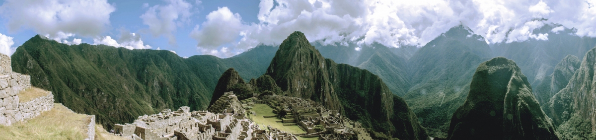 Machu Picchu (Hernan Irastorza)  [flickr.com]  CC BY-SA 
Informations sur les licences disponibles sous 'Preuve des sources d'images'