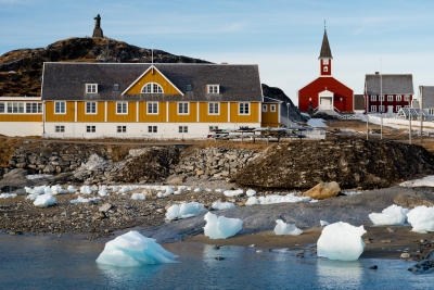 postcard from Nuuk (Thomas Leth-Olsen)  [flickr.com]  CC BY-SA 
Informations sur les licences disponibles sous 'Preuve des sources d'images'