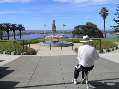 War Memorial, King's Garden, Perth (Dr. Umesh Behari Mathur)  [flickr.com]  CC BY 
Informations sur les licences disponibles sous 'Preuve des sources d'images'