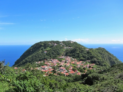 Windwardside, Saba (Richie Diesterheft)  [flickr.com]  CC BY-SA 
Informations sur les licences disponibles sous 'Preuve des sources d'images'